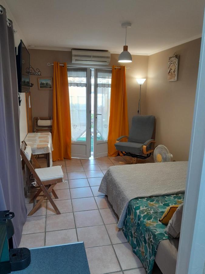 Aigues Mortes Studio De Vacances En Camargue Zewnętrze zdjęcie